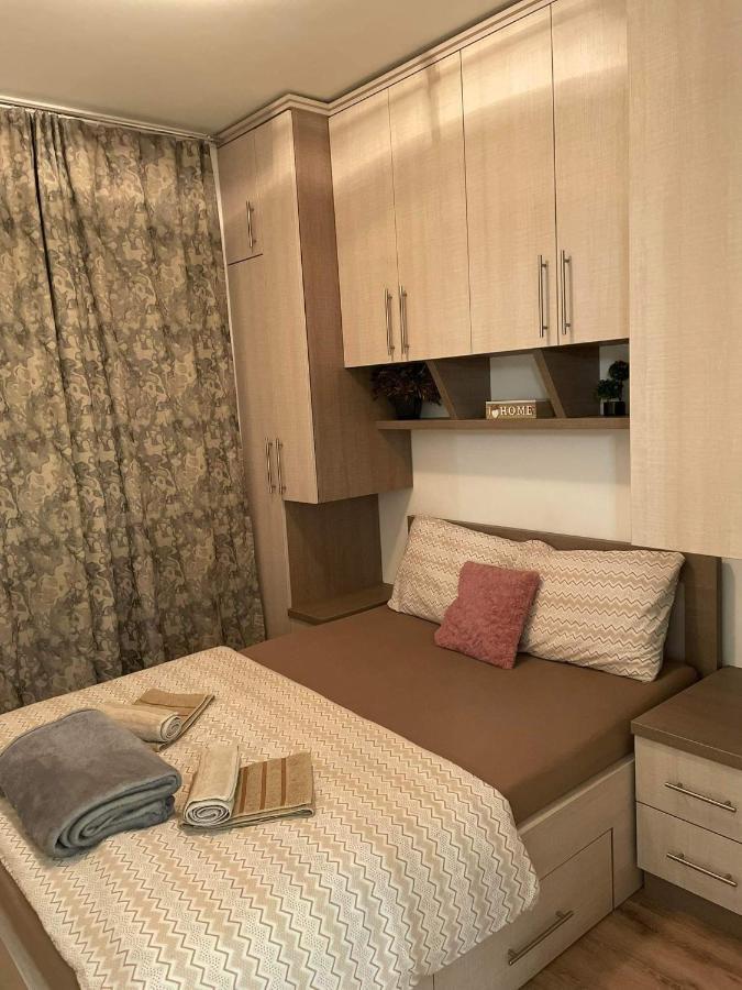 Apartman Sims Bijeljina Eksteriør billede